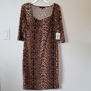 VIBE SPORTSWEAR SIZE 1X LEOPARD PRINT DRESS